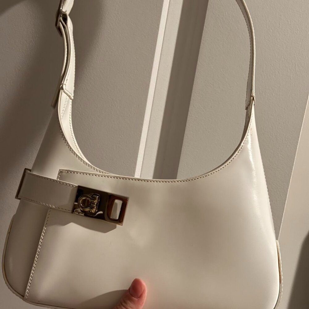 White Salvatore Ferragamo shoulder bag